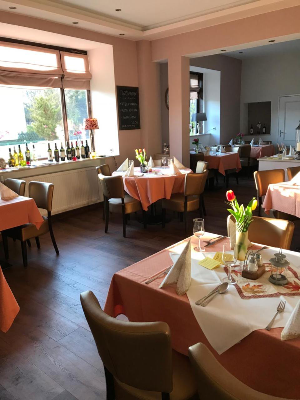 Teramo Restaurant Hotel Muehlenstein Bienenbuettel Extérieur photo